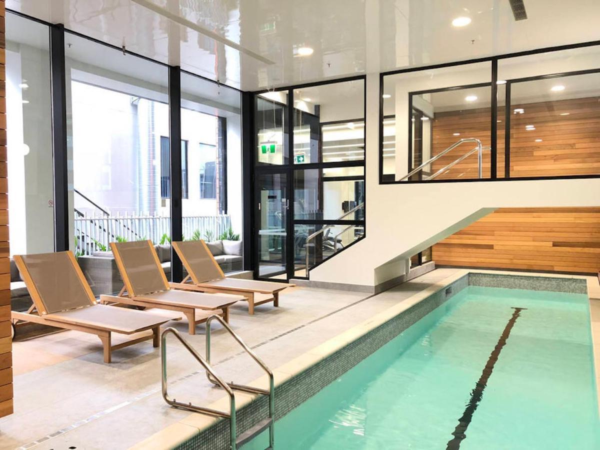 Stunning Skytower And City View 2 Bedroom Apartment Auckland Exterior photo